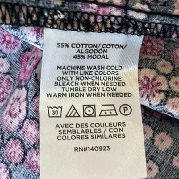 Loft Women's Multicolor Floral Cap Flutter Sleeve Crew Neck Blouse Top Size S - Picture 7 of 7